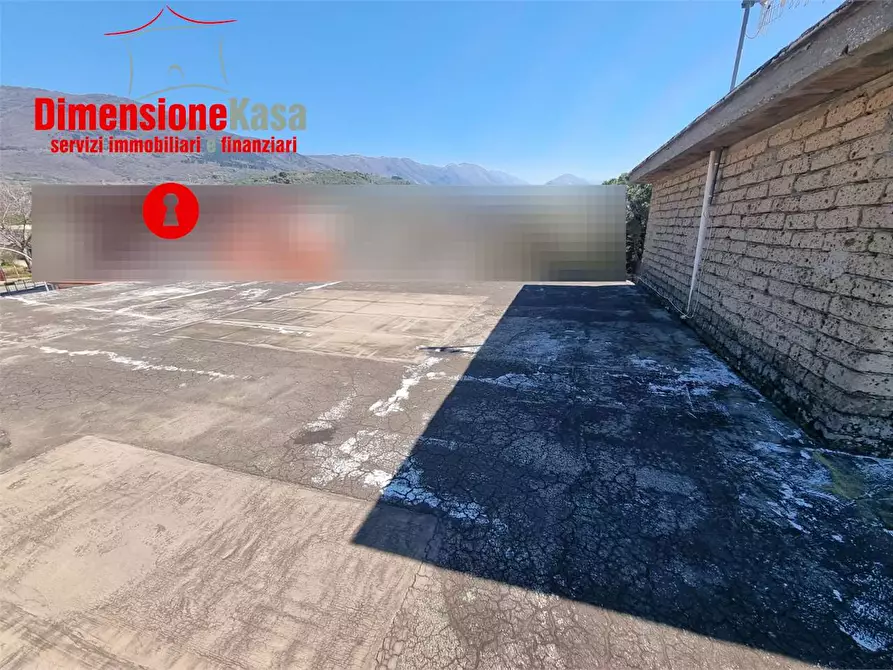 Immagine 12 di Stabile in vendita  in via madonnella a Roccarainola