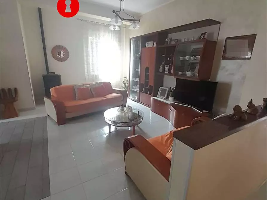 Immagine 21 di Stabile in vendita  in Via Cupa ,San Marco 1 a Santa Maria A Vico