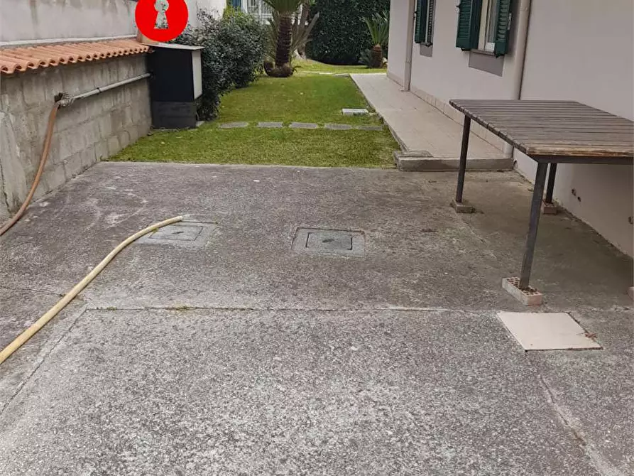 Immagine 41 di Stabile in vendita  in Via Cupa ,San Marco 1 a Santa Maria A Vico