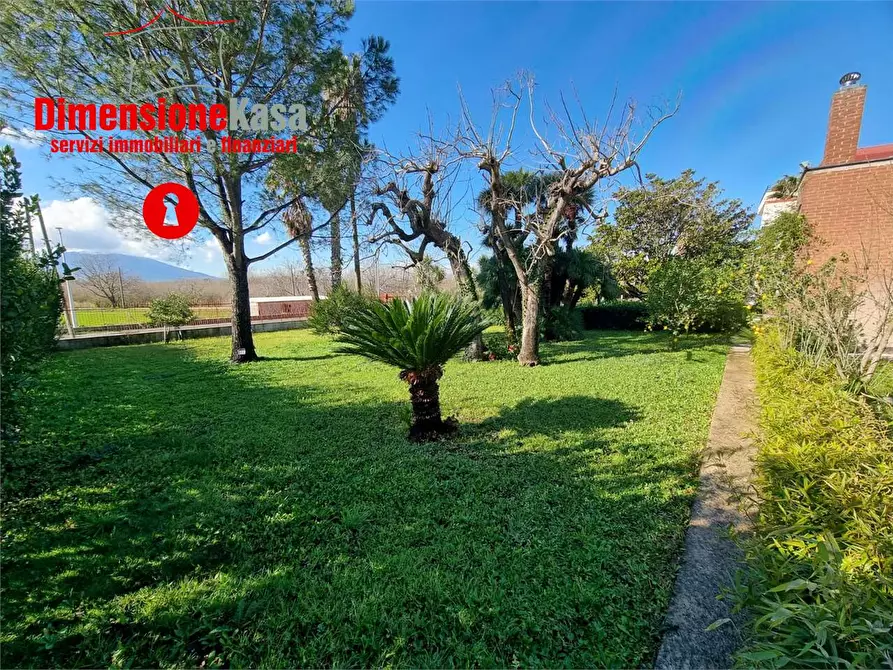Immagine 3 di Villa in vendita  in strada provinciale di Nola a Cicciano