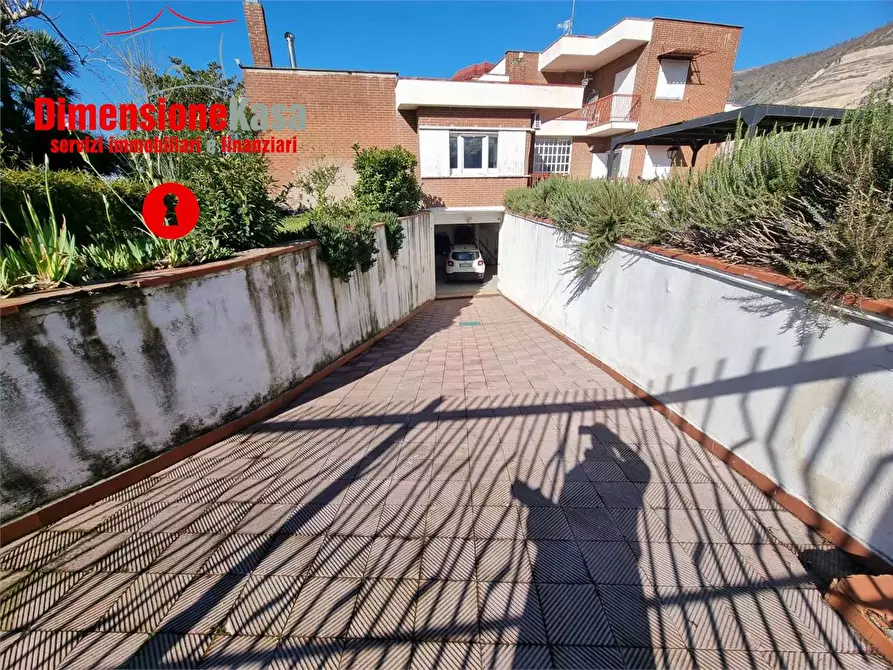 Immagine 9 di Villa in vendita  in strada provinciale di Nola a Cicciano