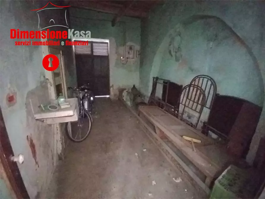 Immagine 19 di Stabile in vendita  a Avella