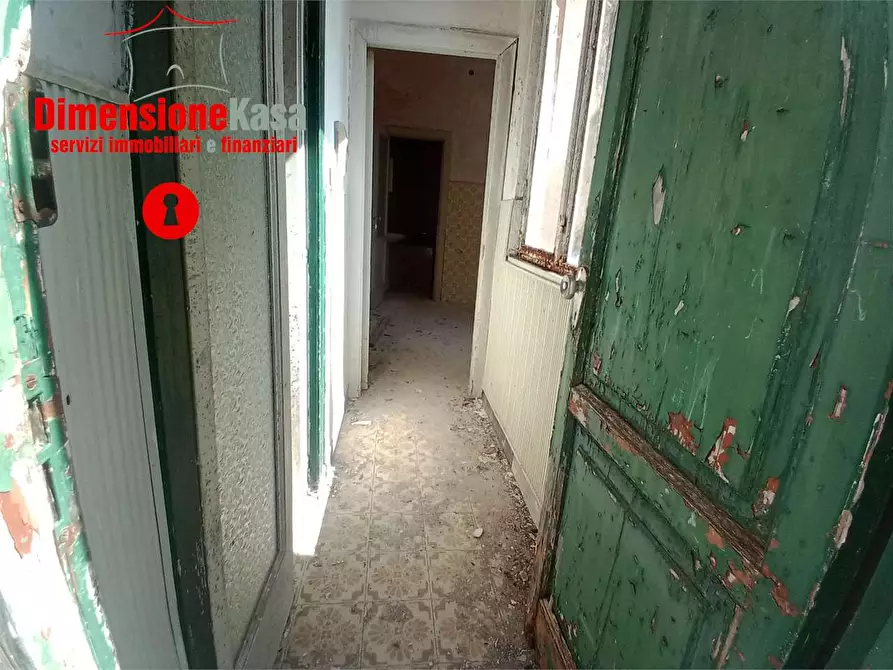 Immagine 21 di Stabile in vendita  a Avella