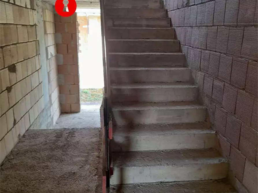 Immagine 21 di Rustico / casale in vendita  in via Giuseppe Verdi a Tufino