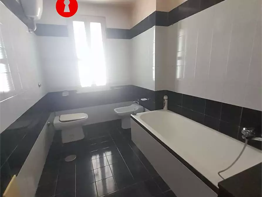 Immagine 18 di Appartamento in affitto  in Via  napoli a San Felice A Cancello