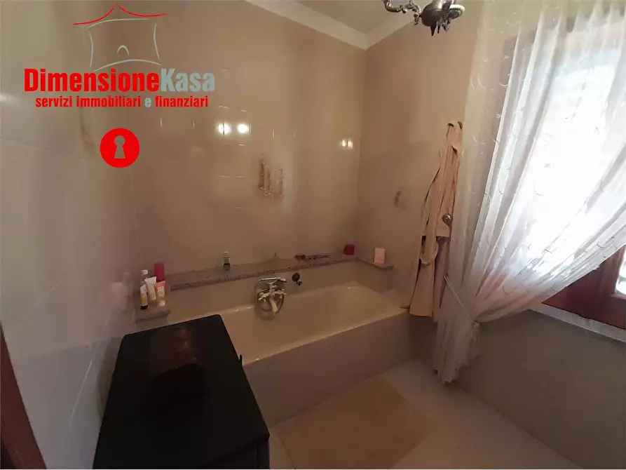 Immagine 23 di Appartamento in affitto  in via polvica a Nola