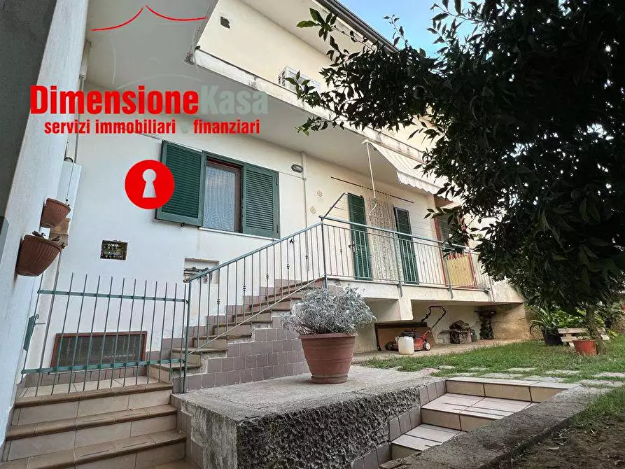 Immagine 40 di Villa in vendita  in Cancello scalo a San Felice A Cancello