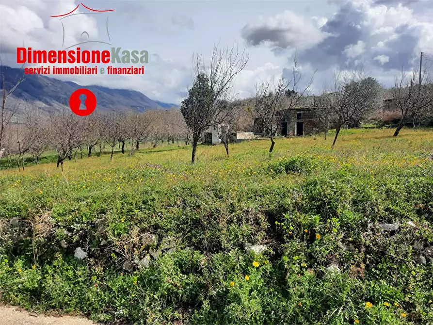 Immagine 22 di Rustico / casale in vendita  in  Via Santa Lucia a Roccarainola