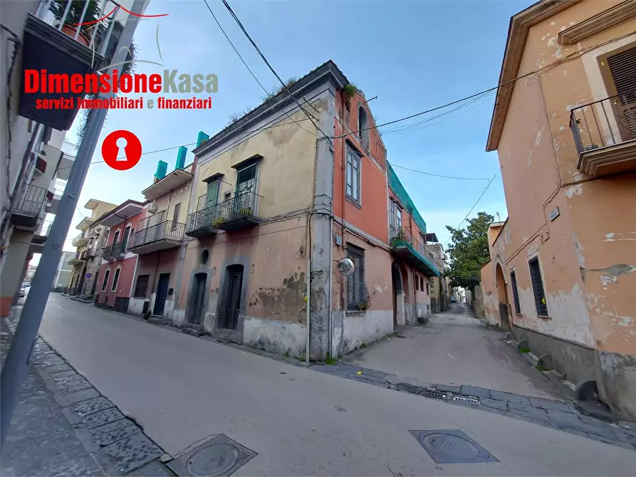 Immagine 1 di Stabile in vendita  in via g. ammendola 246 a San Giuseppe Vesuviano