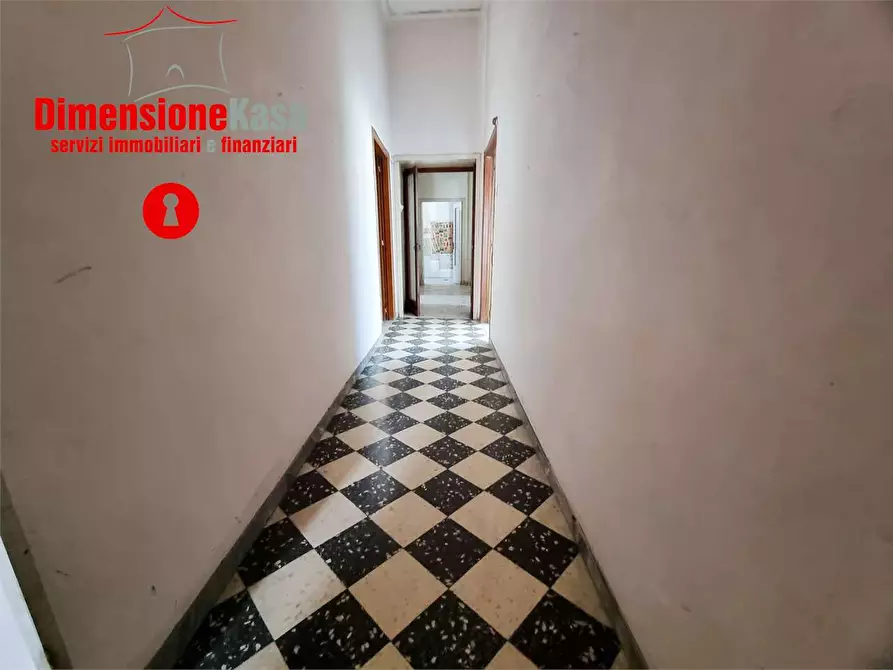 Immagine 19 di Quadrilocale in vendita  in via cisterna a Cimitile