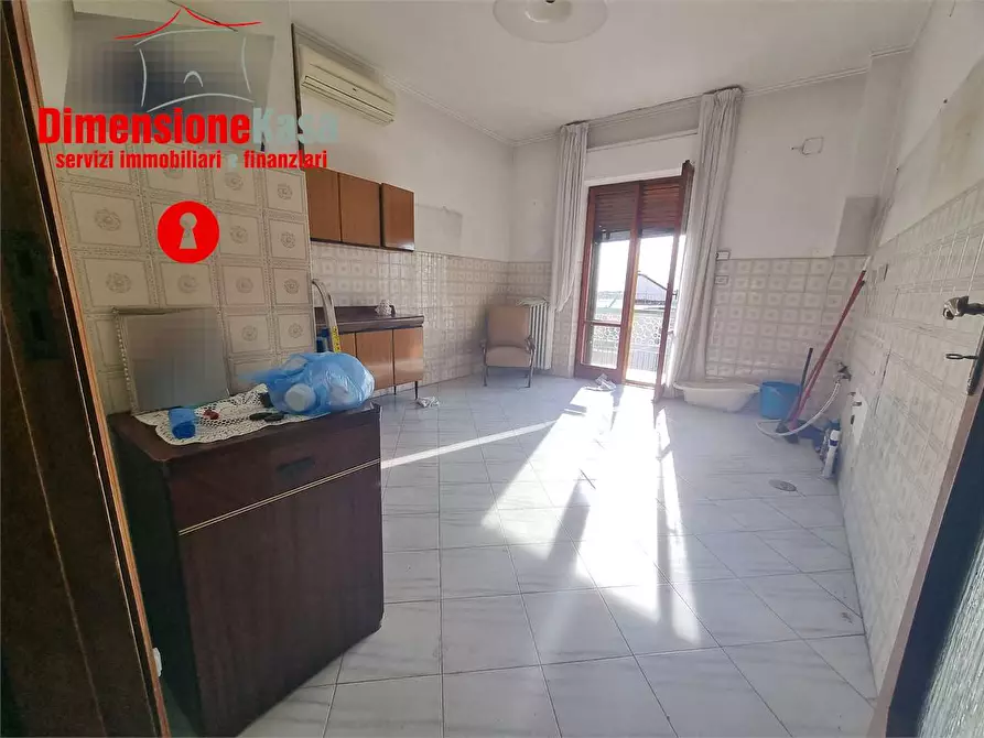 Immagine 10 di Quadrilocale in vendita  in via boccio 96 a Nola