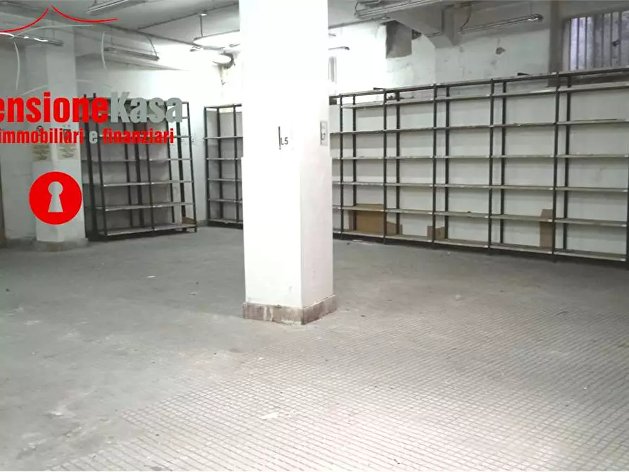 Immagine 4 di Magazzino in affitto  in via Fonseca a Nola