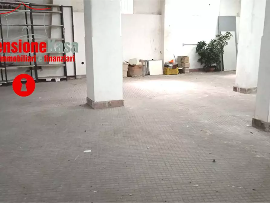 Immagine 8 di Magazzino in affitto  in via Fonseca a Nola