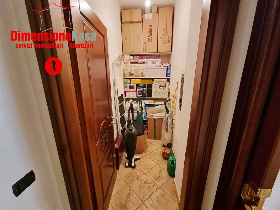 Immagine 25 di Villa in vendita  in via caserta  60 a Cicciano