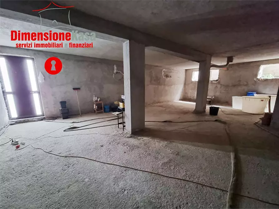 Immagine 31 di Villa in vendita  in via caserta  60 a Cicciano