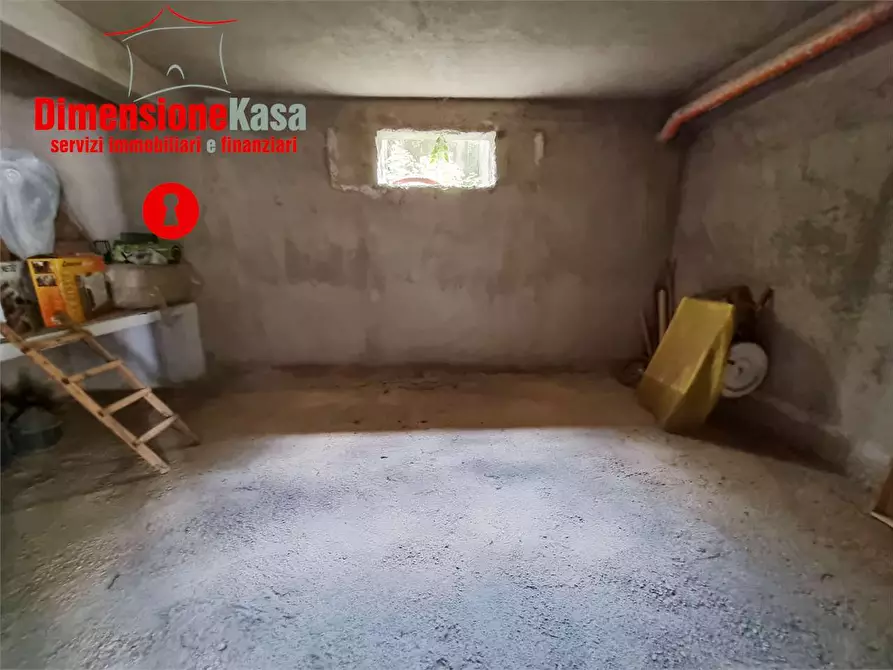 Immagine 33 di Villa in vendita  in via caserta  60 a Cicciano