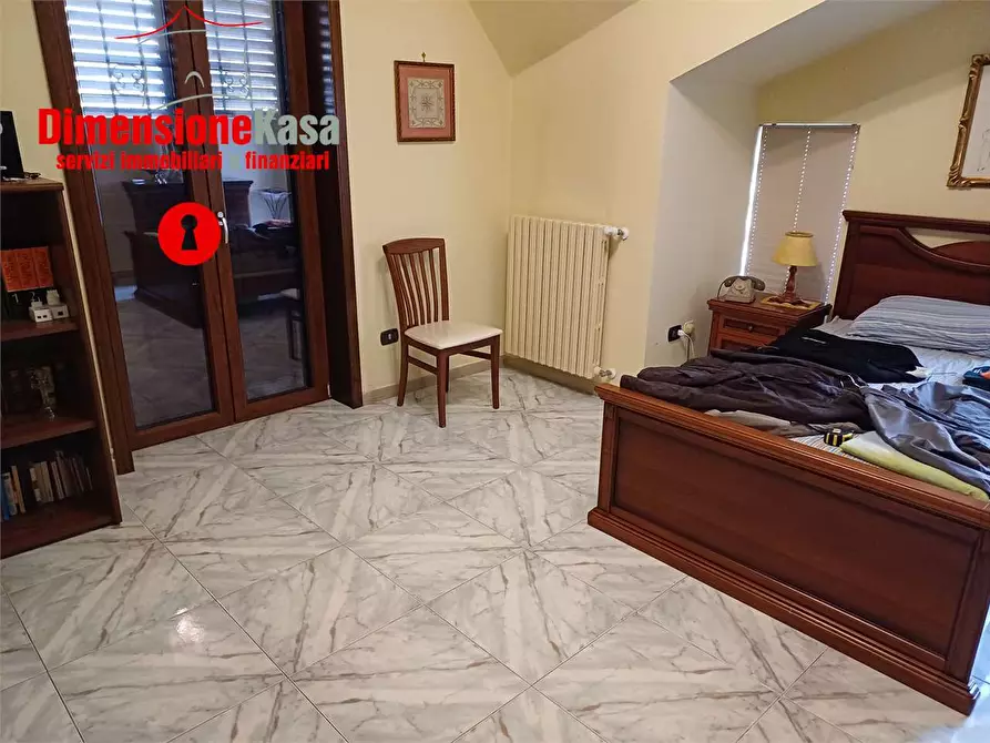 Immagine 21 di Villa in vendita  in via Roma 117 a Cimitile