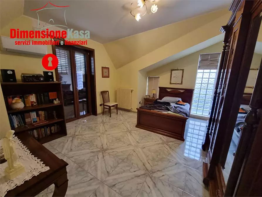 Immagine 31 di Villa in vendita  in via Roma 117 a Cimitile