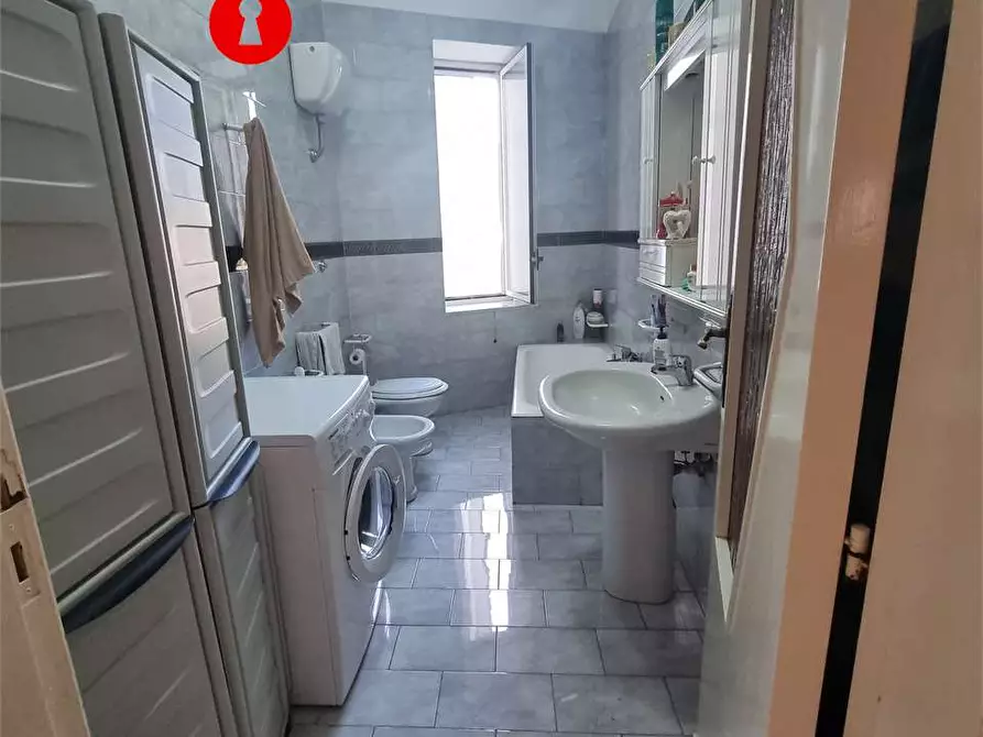 Immagine 11 di Porzione di casa in vendita  in via casa ettore 10 a Marzano Di Nola