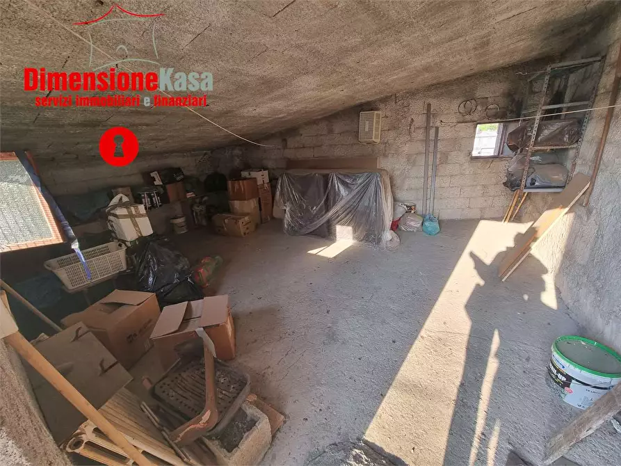 Immagine 18 di Porzione di casa in vendita  in via casa ettore 10 a Marzano Di Nola