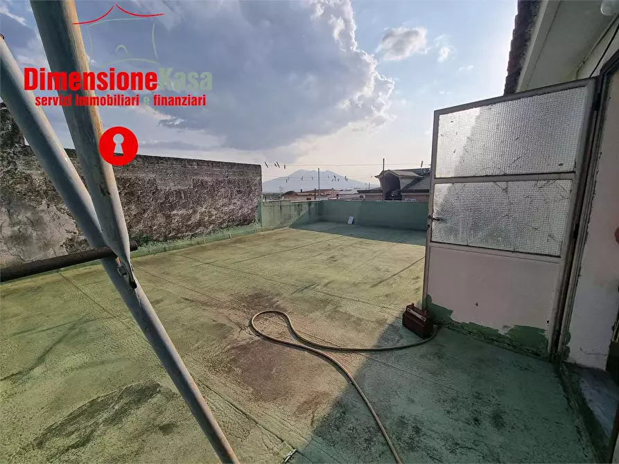 Immagine 21 di Porzione di casa in vendita  in via casa ettore 10 a Marzano Di Nola