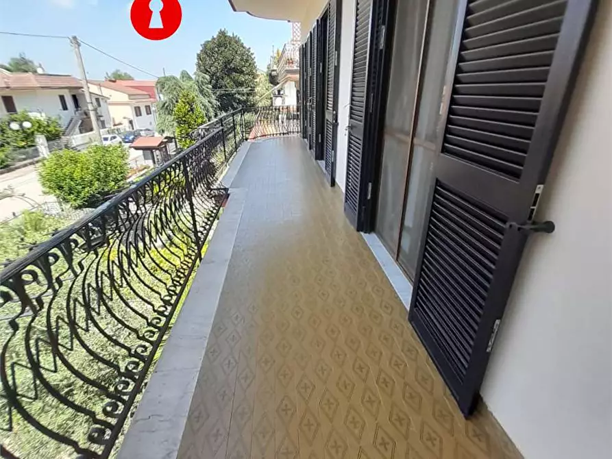 Immagine 31 di Villa in vendita  in Via  Barracco 77 a San Felice A Cancello