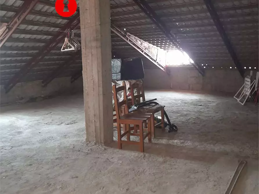 Immagine 37 di Villa in vendita  in Via  Barracco 77 a San Felice A Cancello