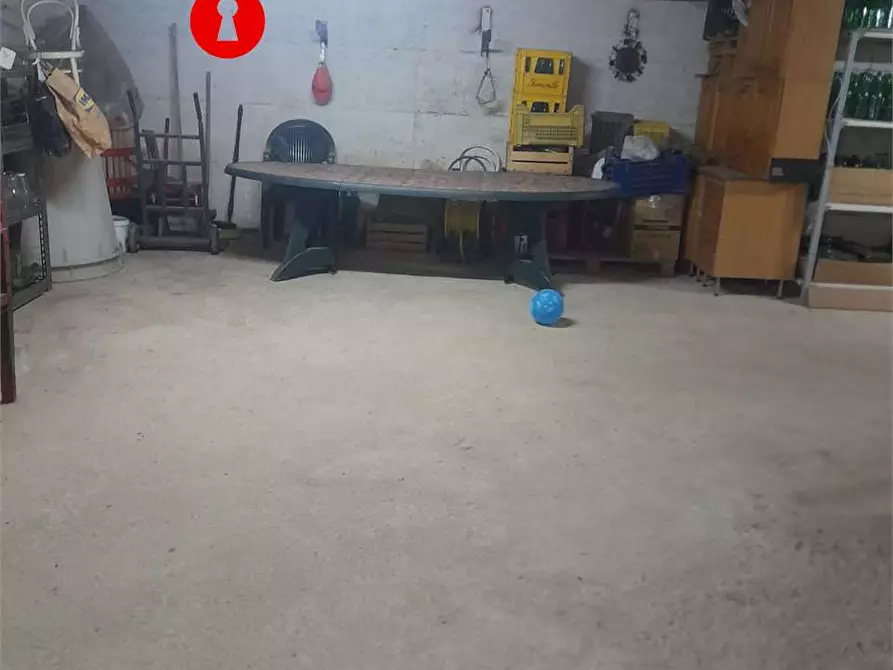 Immagine 41 di Villa in vendita  in Via  Barracco 77 a San Felice A Cancello