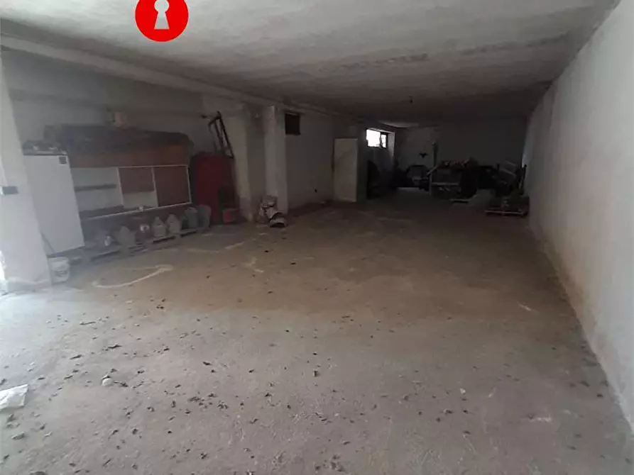 Immagine 60 di Villa in vendita  in Via  Barracco 77 a San Felice A Cancello