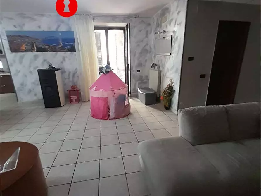 Immagine 68 di Villa in vendita  in Via  Barracco 77 a San Felice A Cancello