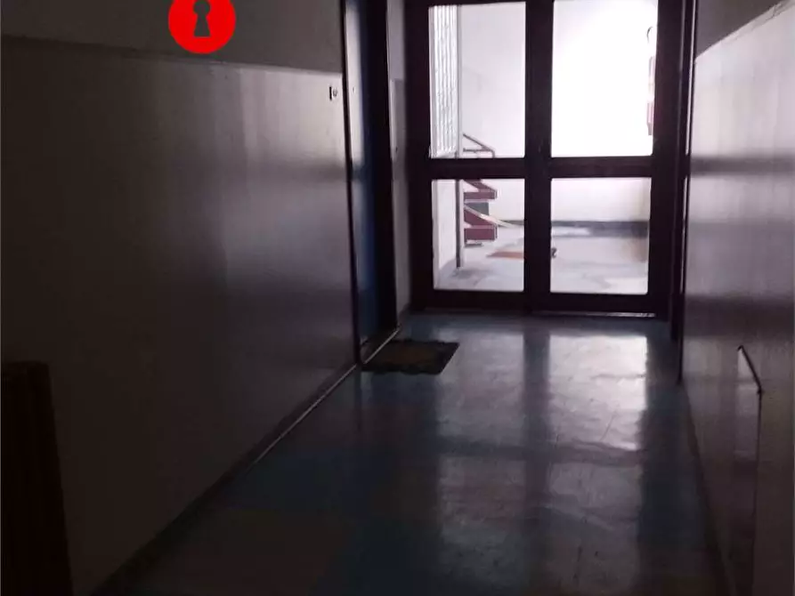 Immagine 23 di Ufficio in affitto  in CIS a Nola