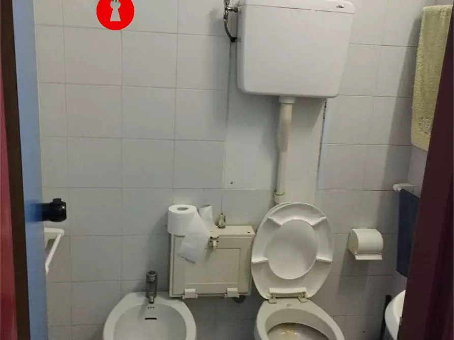 Immagine 19 di Ufficio in affitto  in CIS a Nola