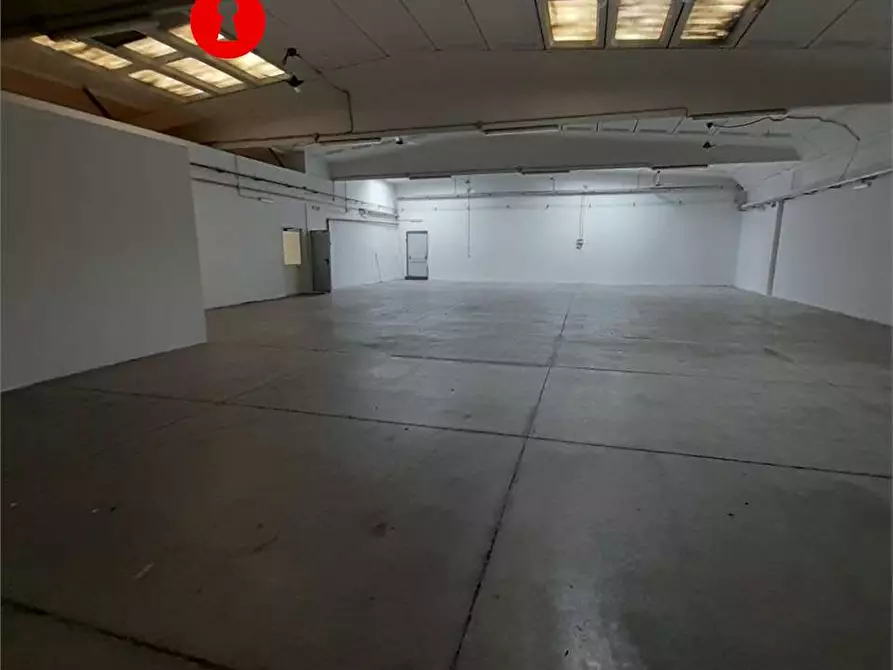 Immagine 2 di Capannone industriale in affitto  in Via Boscofangone a Nola