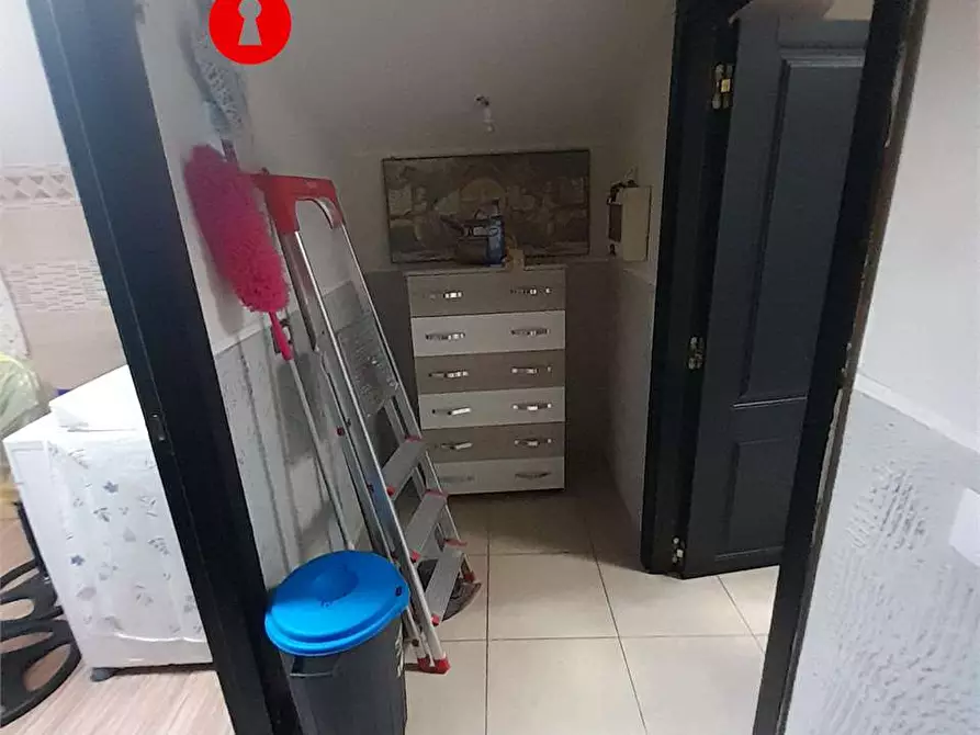 Immagine 26 di Stabile in vendita  in Via Tavernola 1 a San Felice A Cancello