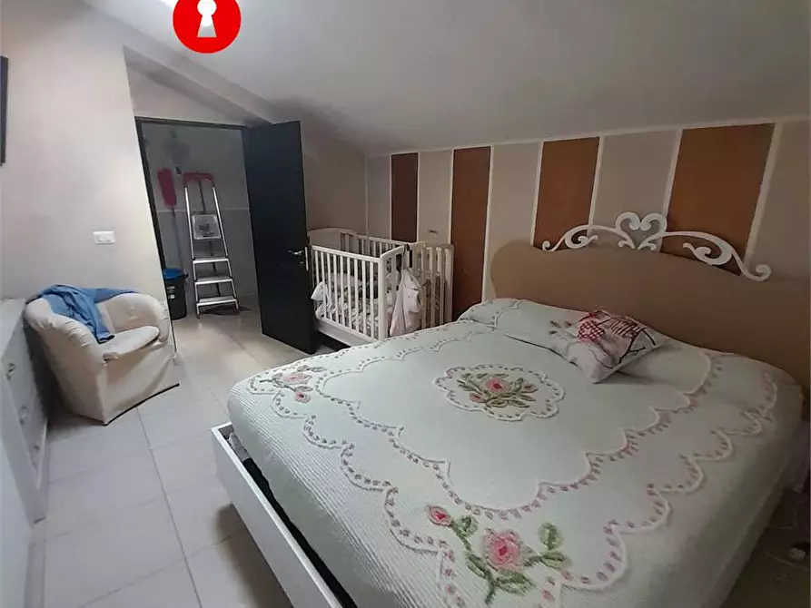 Immagine 30 di Stabile in vendita  in Via Tavernola 1 a San Felice A Cancello