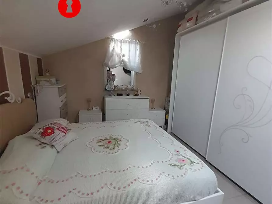 Immagine 32 di Stabile in vendita  in Via Tavernola 1 a San Felice A Cancello