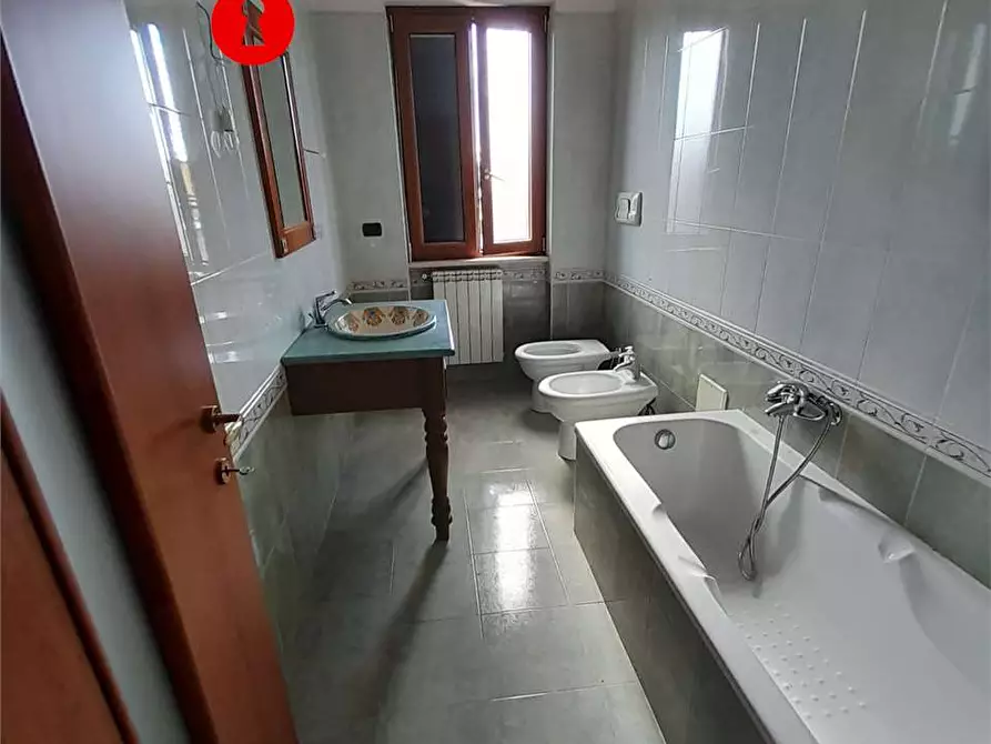 Immagine 21 di Appartamento in vendita  in Via Abate minichini a Nola