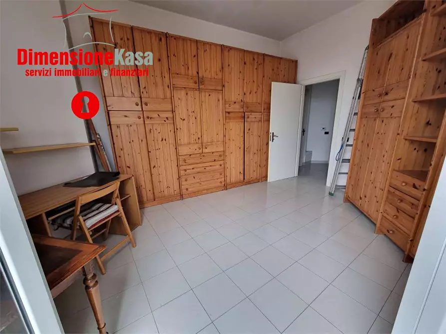 Immagine 12 di Trilocale in vendita  in via tansillo a Nola