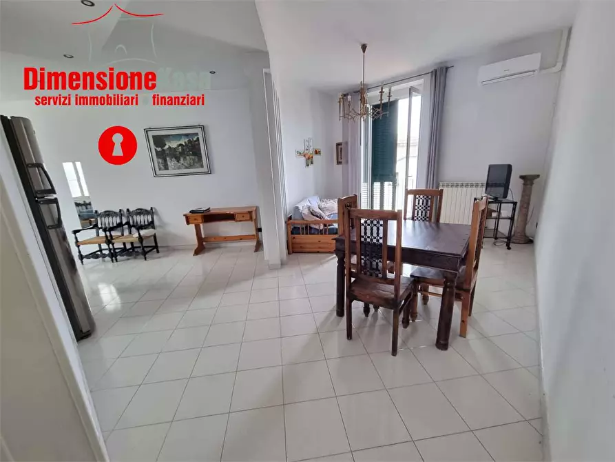 Immagine 8 di Trilocale in vendita  in via tansillo a Nola