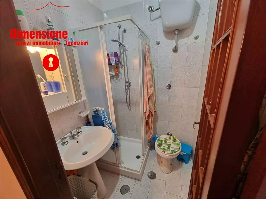 Immagine 15 di Bilocale in vendita  in Corso Umberto I a Cimitile