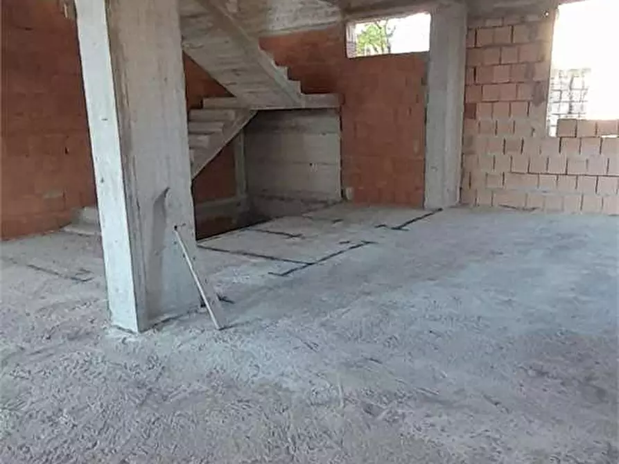 Immagine 46 di Villa in vendita  in via  concezione a Cicciano