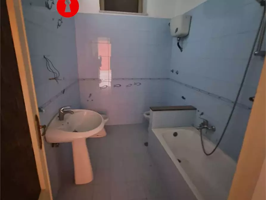 Immagine 35 di Stabile in vendita  in via madonnelle 49 a Cimitile