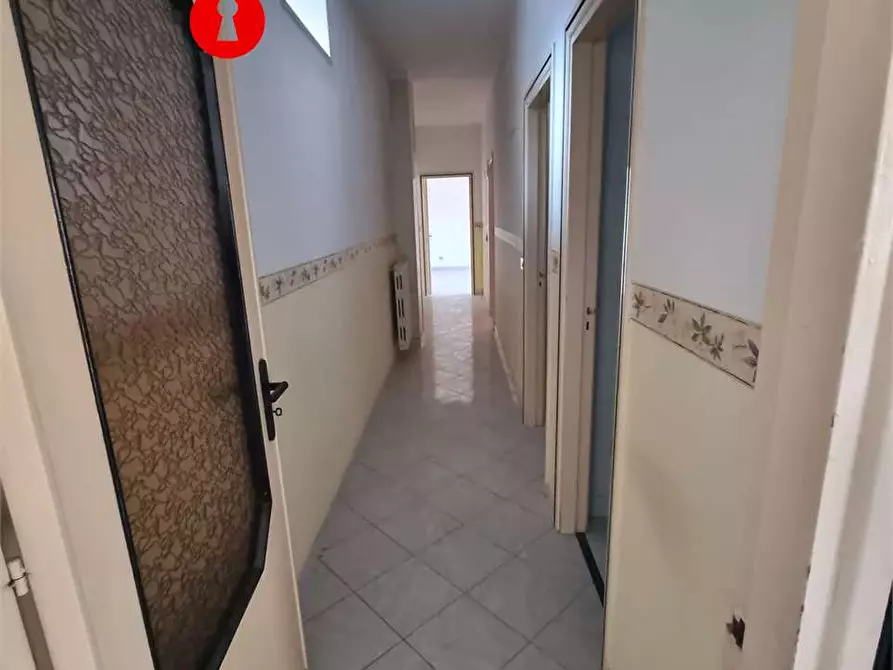 Immagine 40 di Stabile in vendita  in via madonnelle 49 a Cimitile