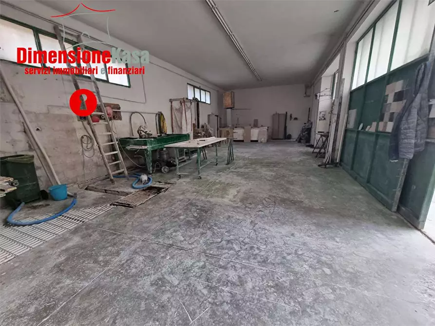 Immagine 2 di Laboratorio in vendita  in don luigi sturzo 6 a Cimitile