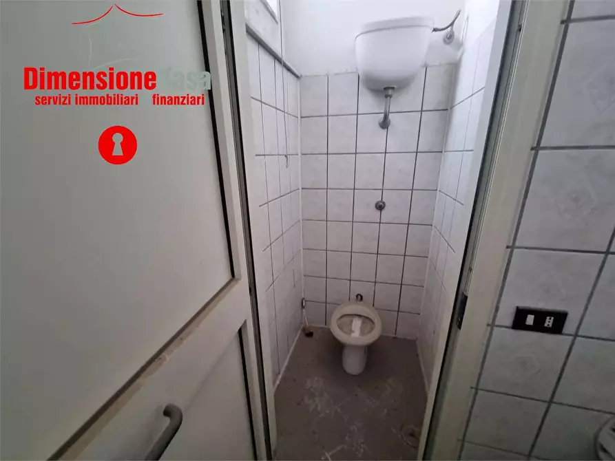 Immagine 10 di Laboratorio in vendita  in don luigi sturzo 6 a Cimitile