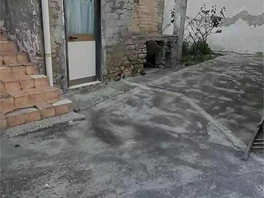 Immagine 23 di Porzione di casa in vendita  in via san pietro a San Felice A Cancello