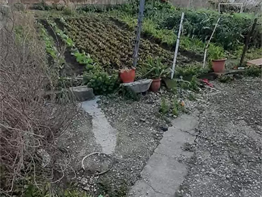 Immagine 34 di Porzione di casa in vendita  in via san pietro a San Felice A Cancello