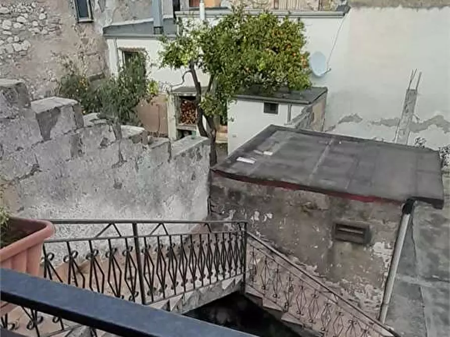 Immagine 25 di Porzione di casa in vendita  in via san pietro a San Felice A Cancello