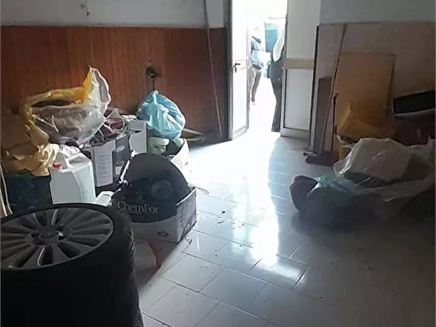 Immagine 30 di Porzione di casa in vendita  in via san pietro a San Felice A Cancello