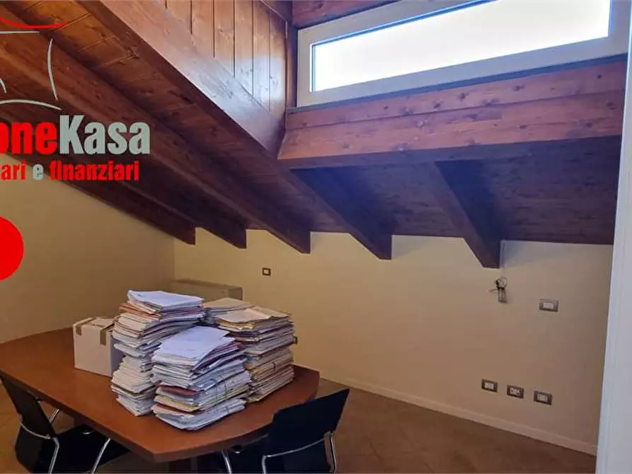 Immagine 10 di Ufficio in affitto  in via giordano bruno 42 a Nola